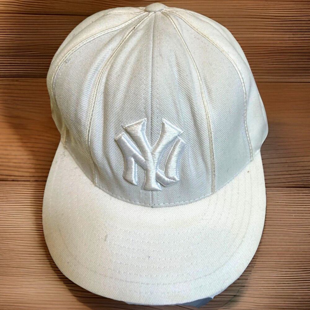 VTG 1918 Hat New York Yankees Pin Stripe White Fitted American Needle MLB RARE!!